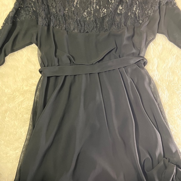 Momo Maternity Lace V-Neck Empire Waist Dress - Medium/Black NWT - Picture 6 of 6